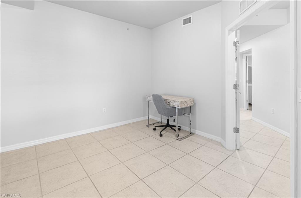 SABAL POINTE - Residential