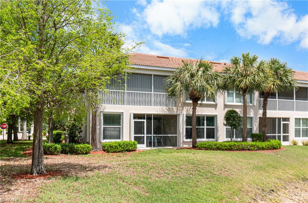 SABAL POINTE - Residential