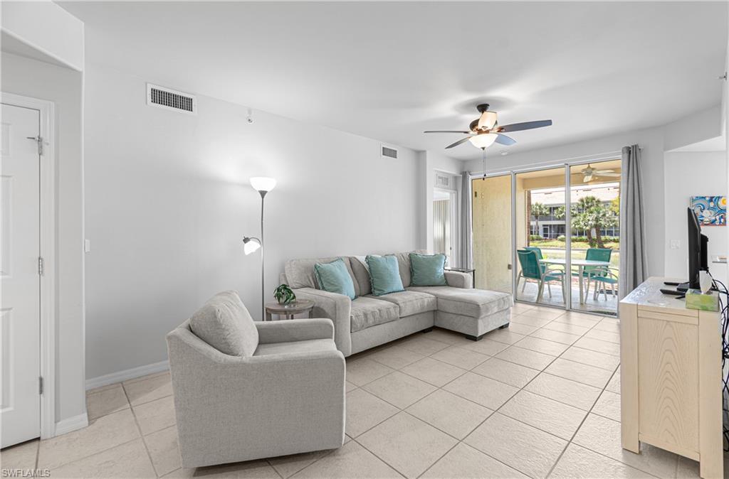 SABAL POINTE - Residential