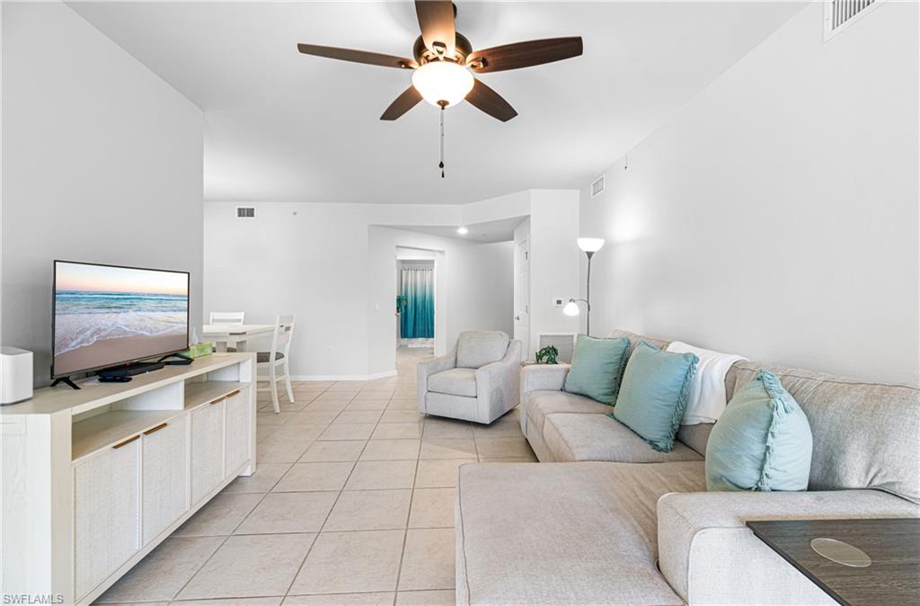 SABAL POINTE - Residential