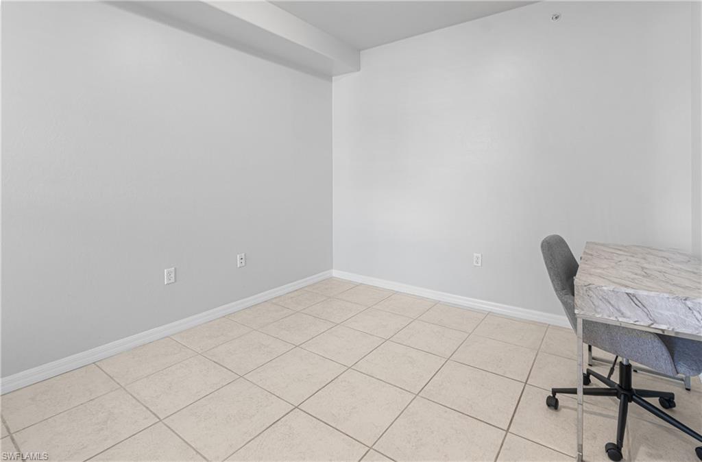 SABAL POINTE - Residential