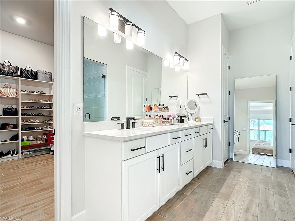 DEL WEBB OAK CREEK - Residential