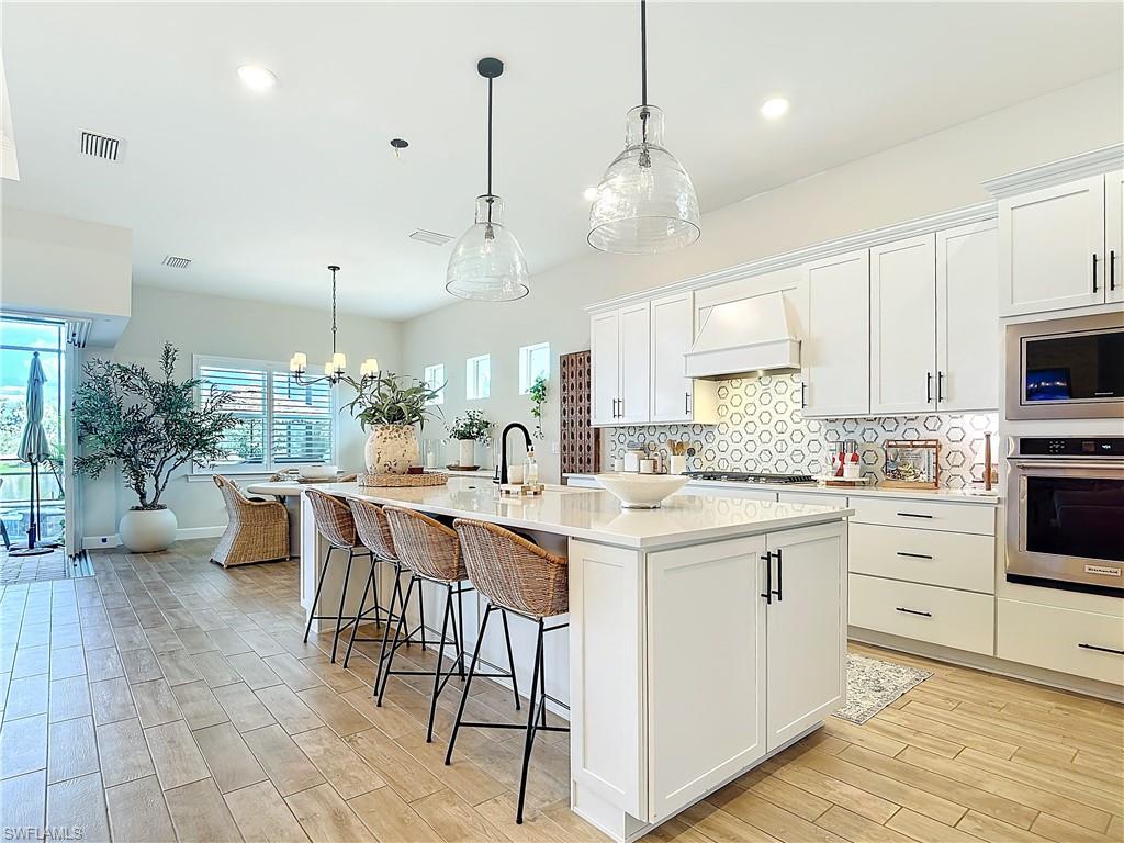 DEL WEBB OAK CREEK - Residential