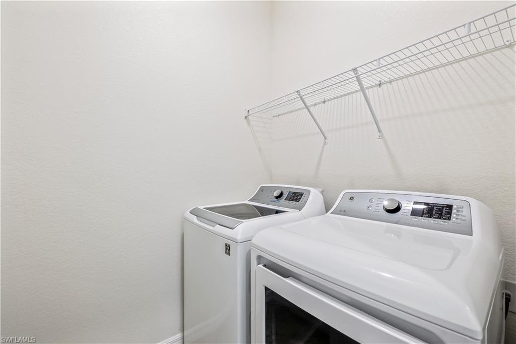 TRAILS EDGE - Residential Lease