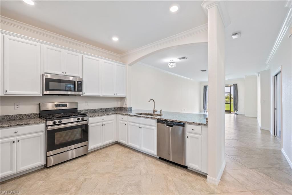 TRAILS EDGE - Residential Lease