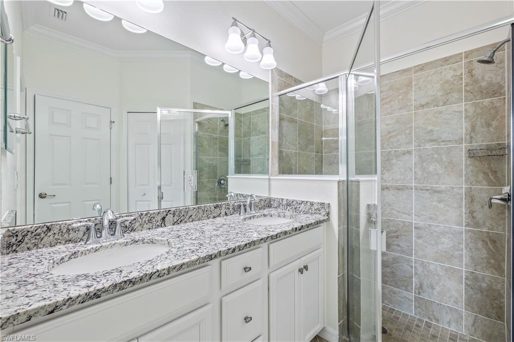 TRAILS EDGE - Residential Lease