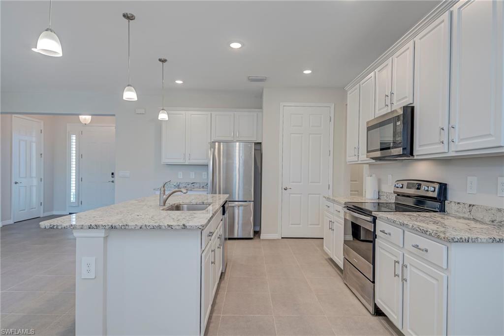 BURNT STORE MEADOWS - Residential