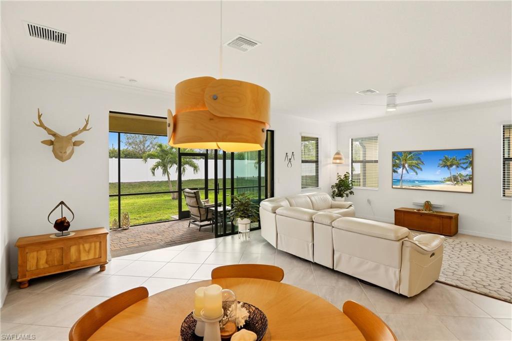 PORTICO - Residential