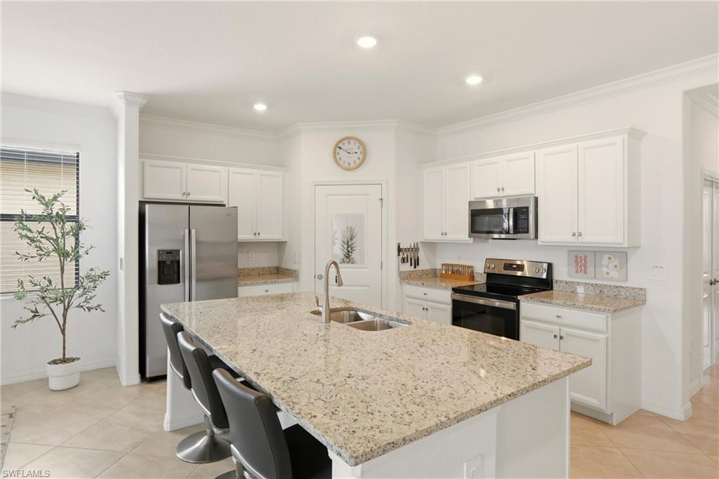 PORTICO - Residential