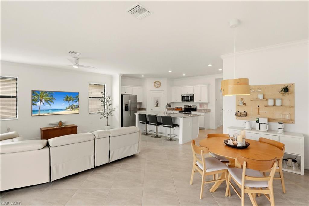 PORTICO - Residential