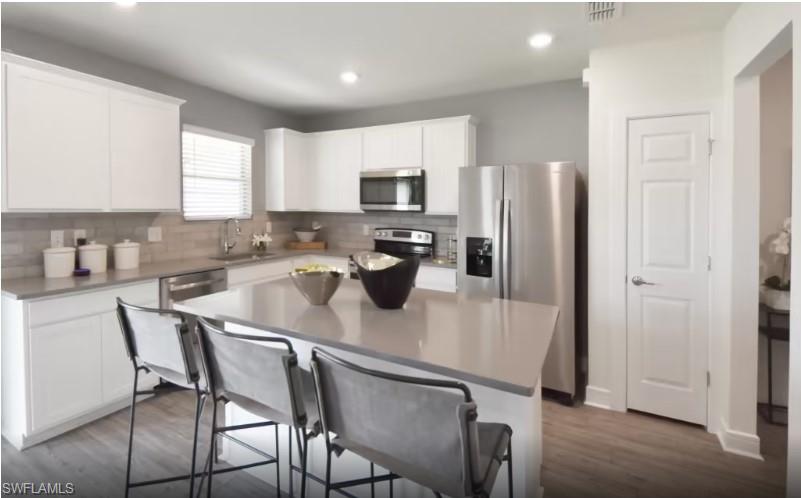 NORTHRIDGE - Residential