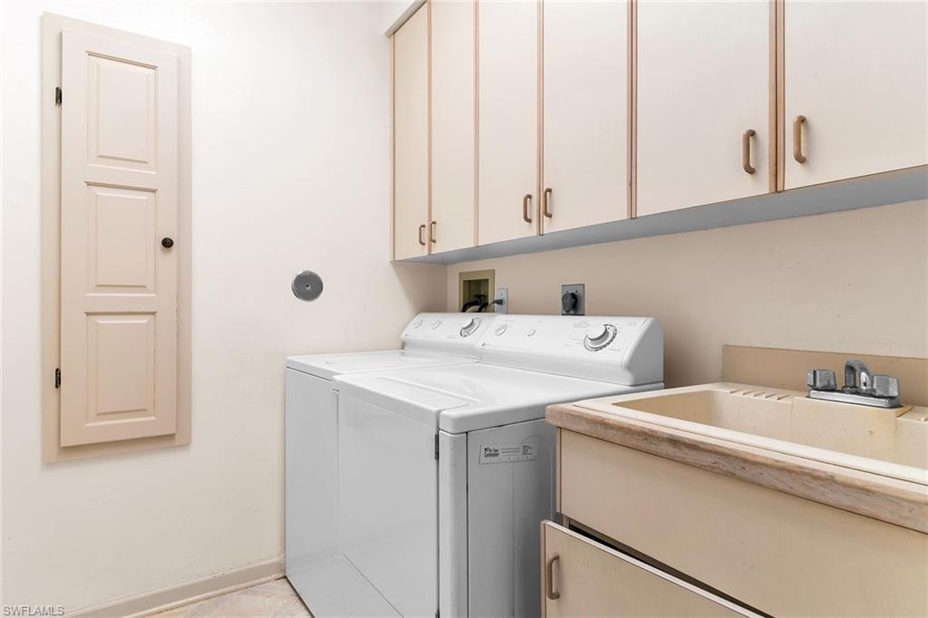 MARCO BEACH - Residential