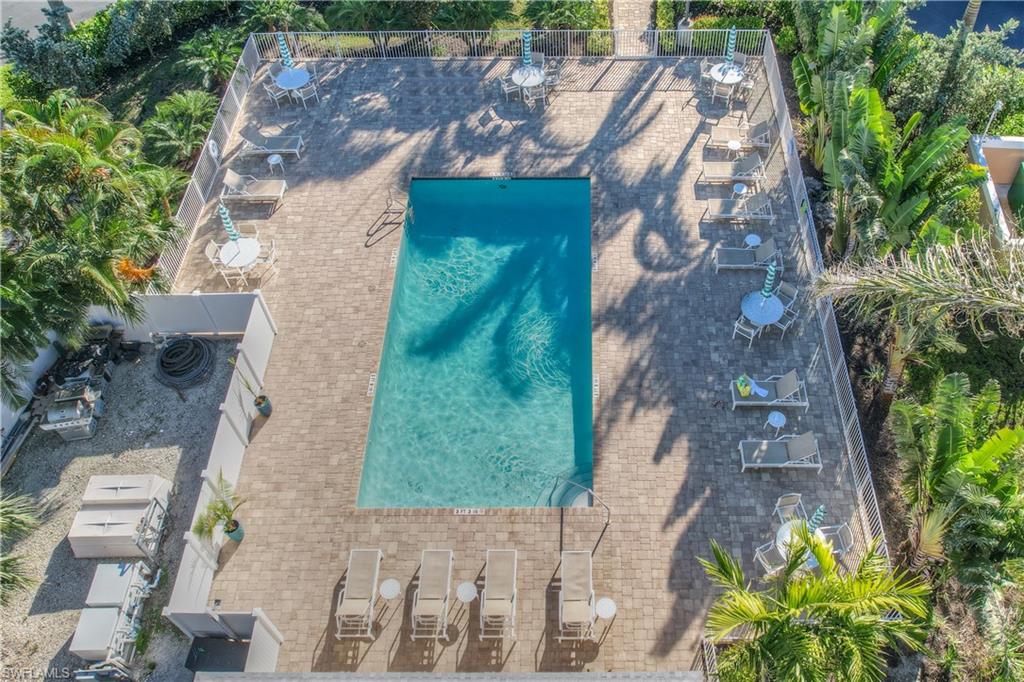 NAPLES SANDPIPER BAY CLUB - Residential