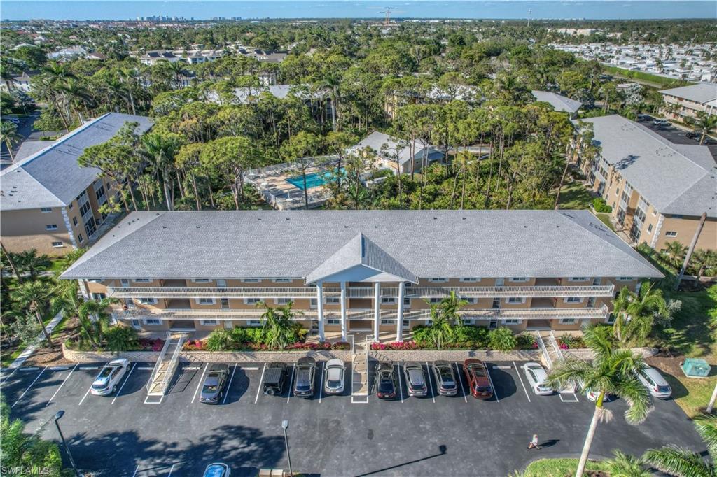 NAPLES SANDPIPER BAY CLUB - Residential