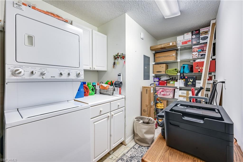 NAPLES SANDPIPER BAY CLUB - Residential