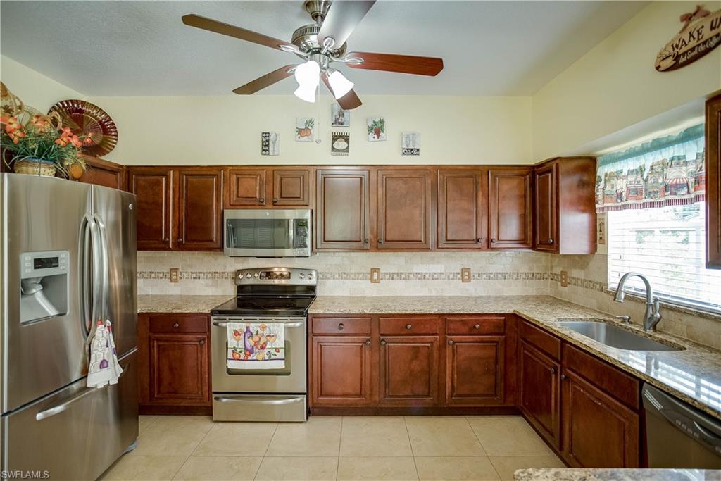 GOLDEN GATE ESTATES - Residential