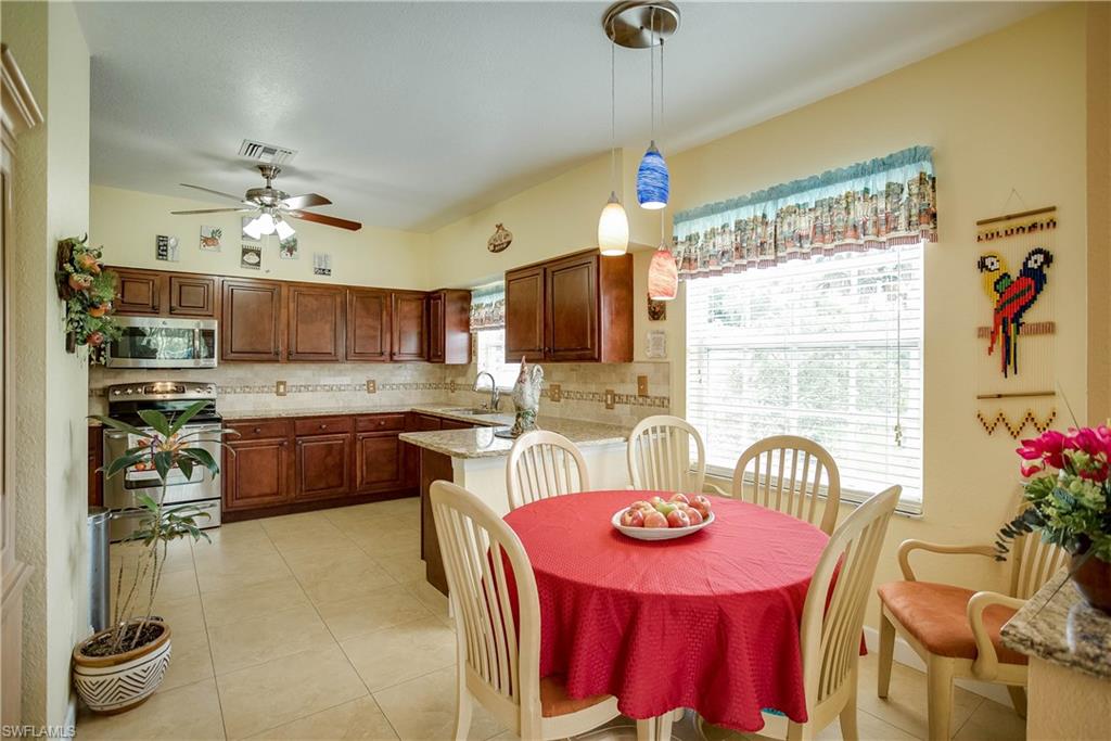 GOLDEN GATE ESTATES - Residential