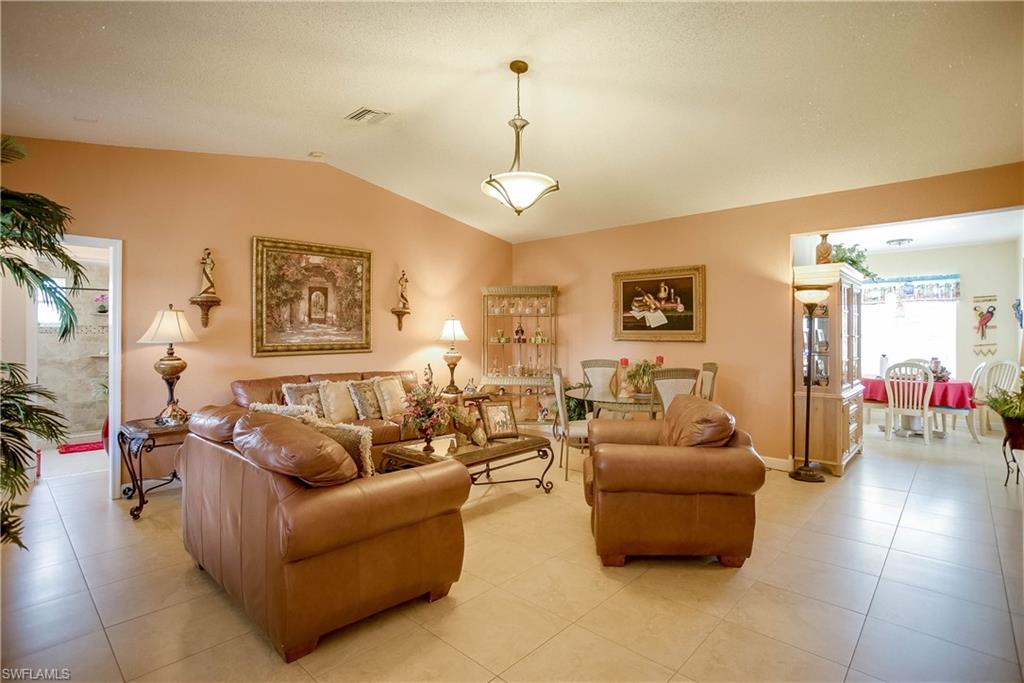 GOLDEN GATE ESTATES - Residential