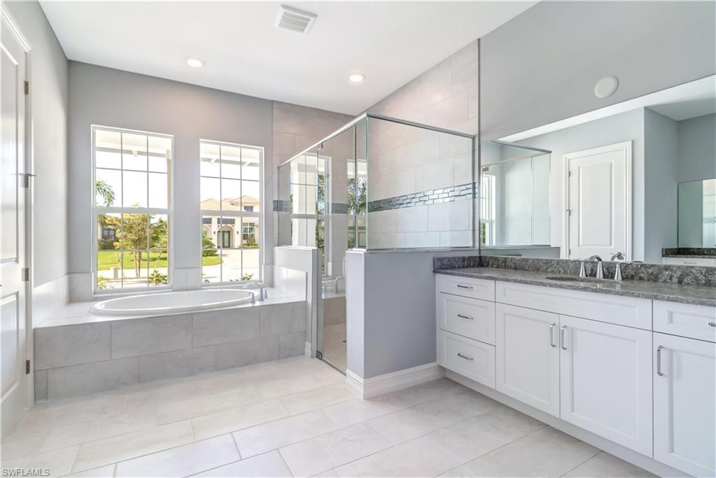 HIDDEN HARBOR - Residential