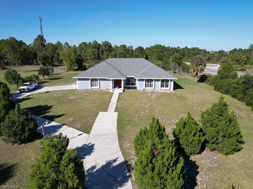 GOLDEN GATE ESTATES - Residential