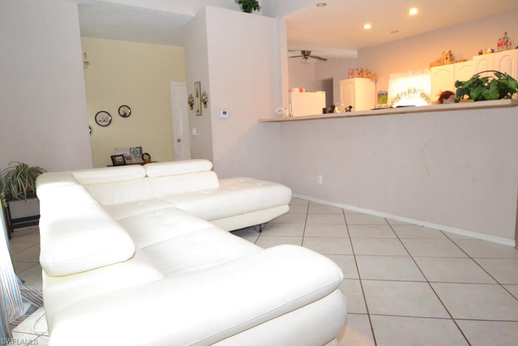 GLENBORO GROVES - Residential