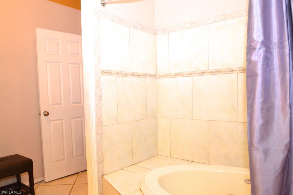 GLENBORO GROVES - Residential