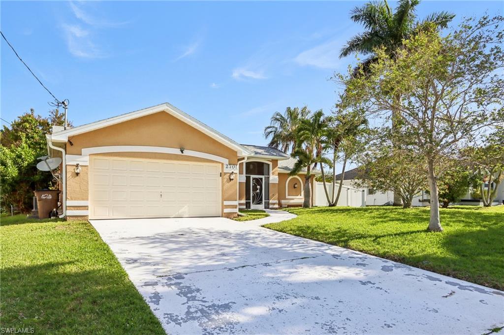 CAPE CORAL - Residential