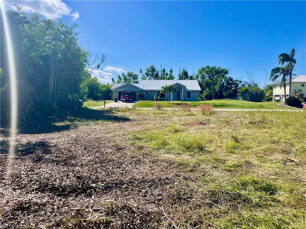 PINE ISLAND VILLAGE - Land