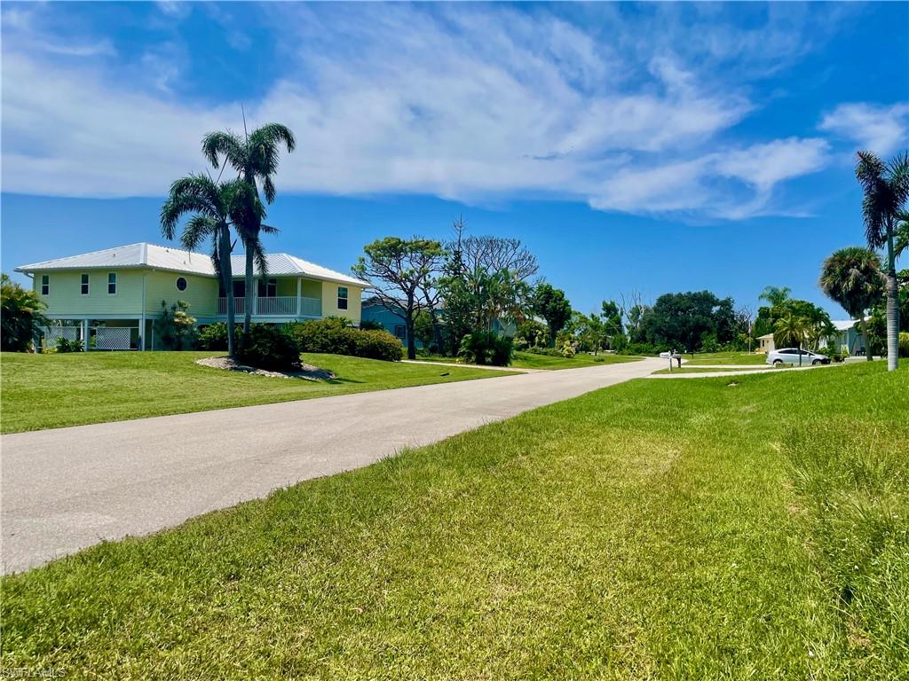 PINE ISLAND VILLAGE - Land