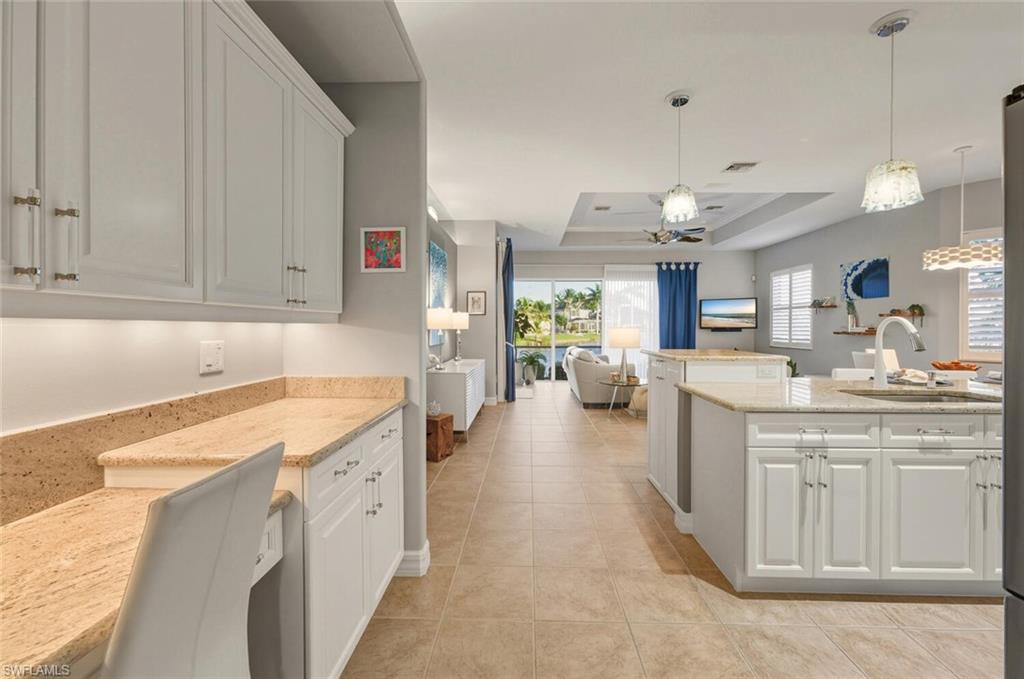 WATER'S EDGE - Residential