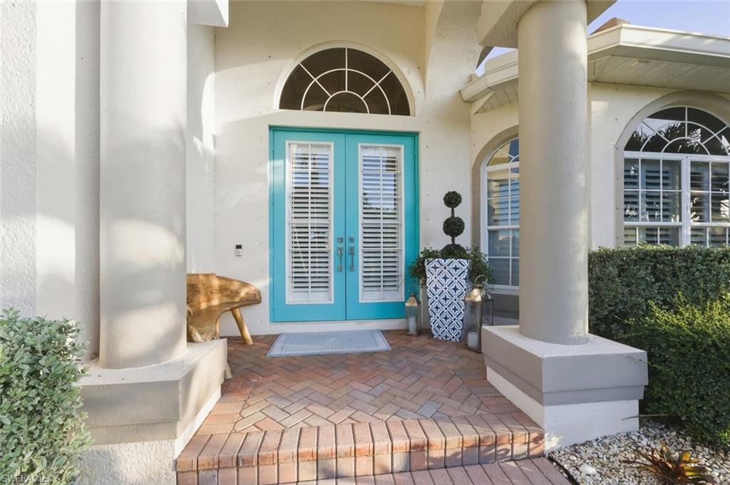 WATER'S EDGE - Residential