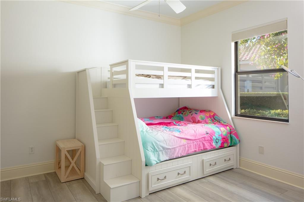 RIVERBROOKE - Residential