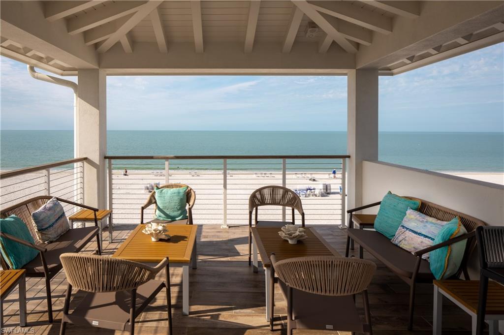 RIVERBROOKE - Residential