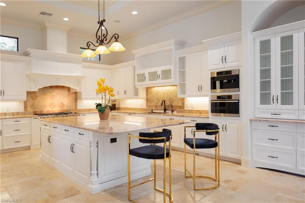 RIVERBROOKE - Residential