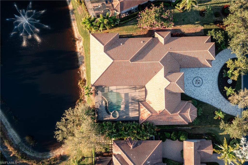 RIVERBROOKE - Residential