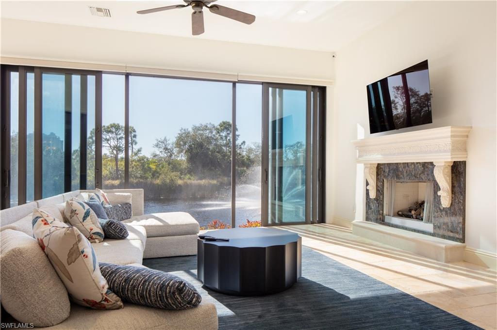 RIVERBROOKE - Residential