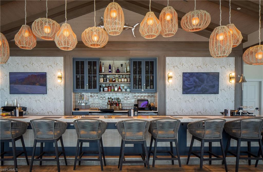 RIVERBROOKE - Residential