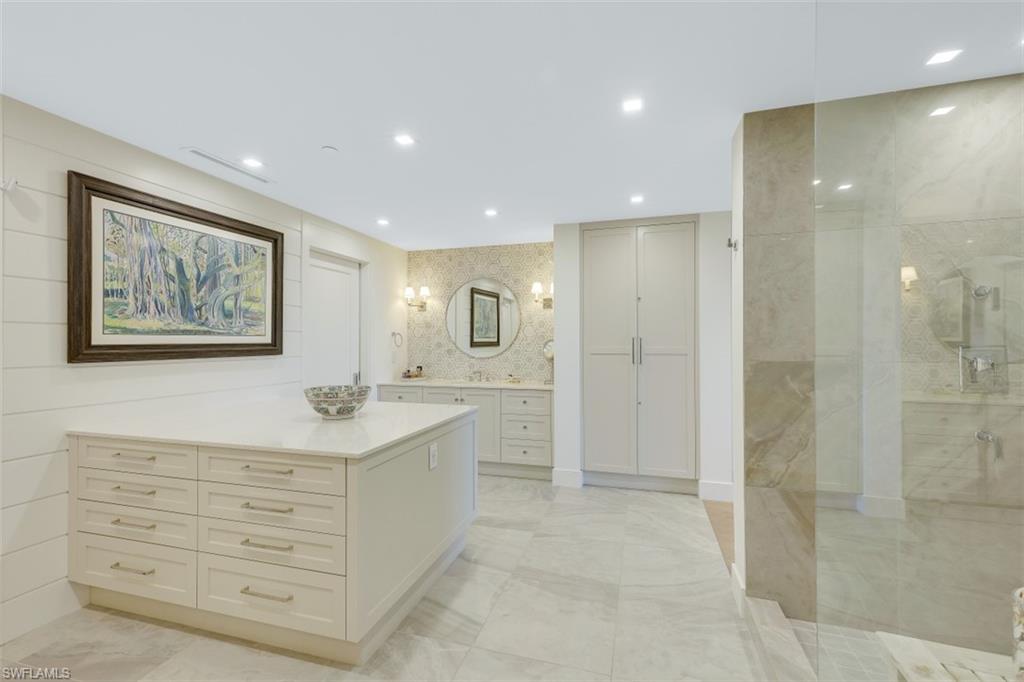 KALEA BAY TOWER 100 - Residential