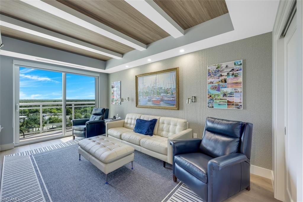 KALEA BAY TOWER 100 - Residential