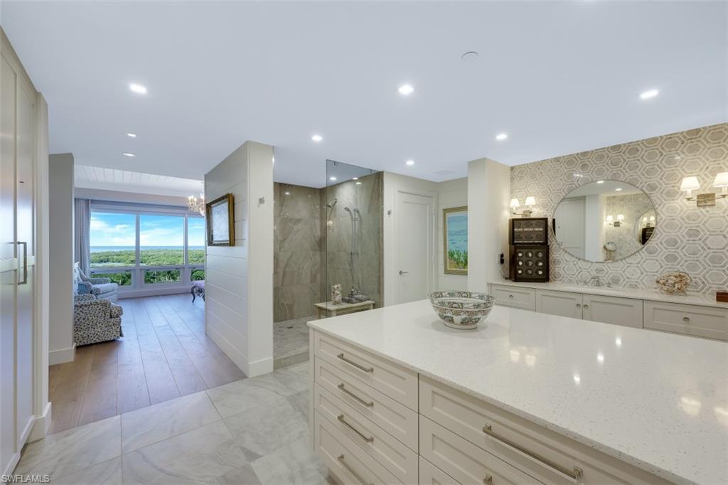 KALEA BAY TOWER 100 - Residential