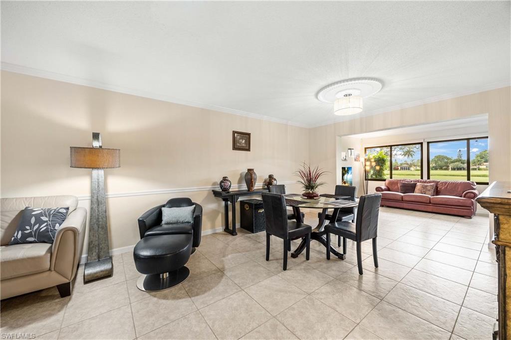 LAKEWOOD VILLAS - Residential