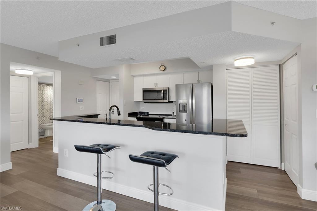 SAN MIRAGE - Residential