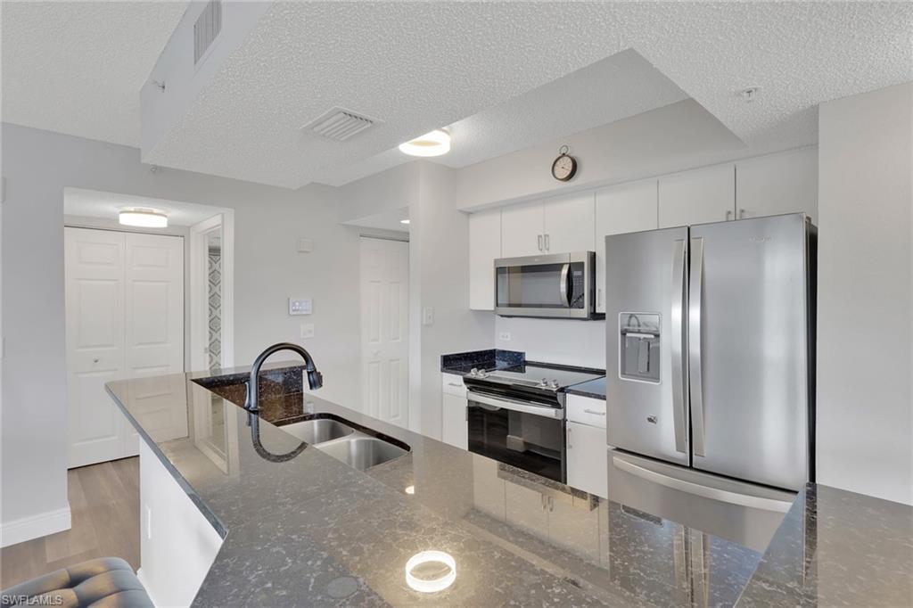 SAN MIRAGE - Residential