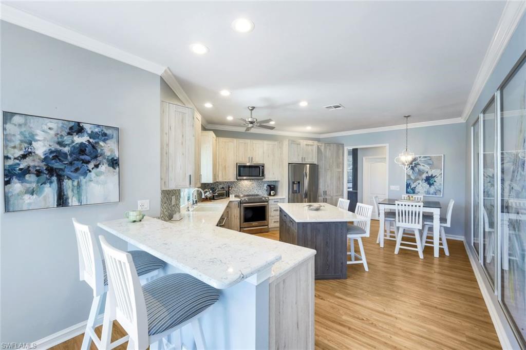 HIGHLAND WOODS - Residential