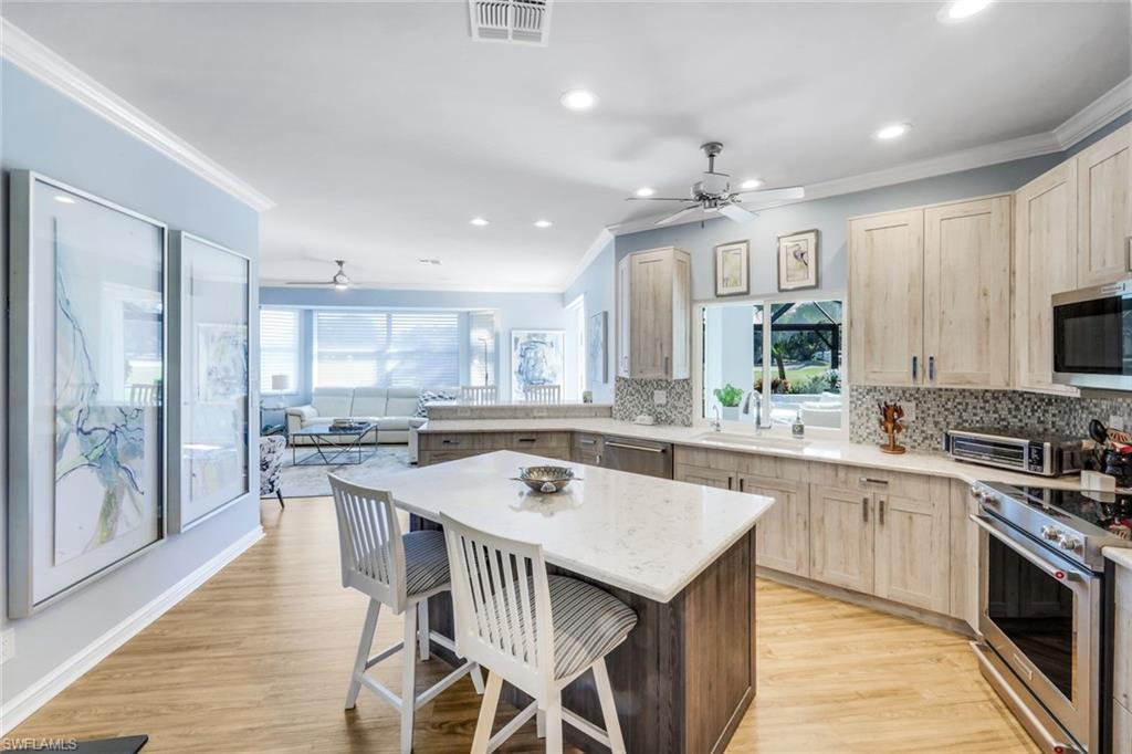 HIGHLAND WOODS - Residential