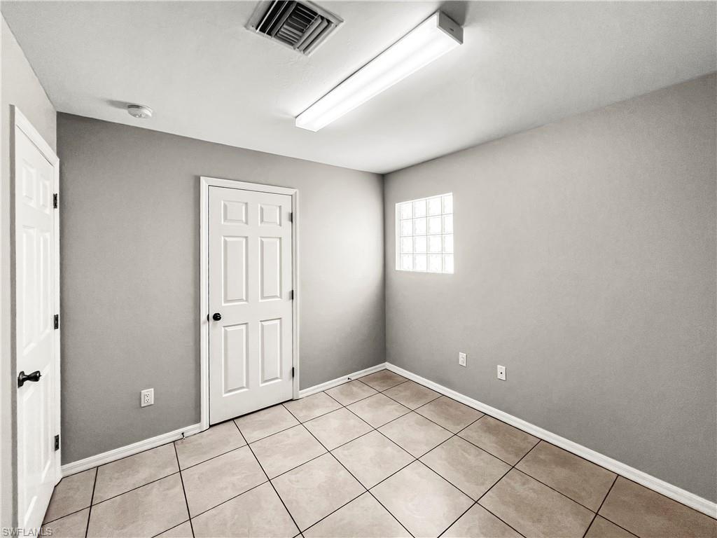 SUNNY PALMS CONDO - Residential Lease