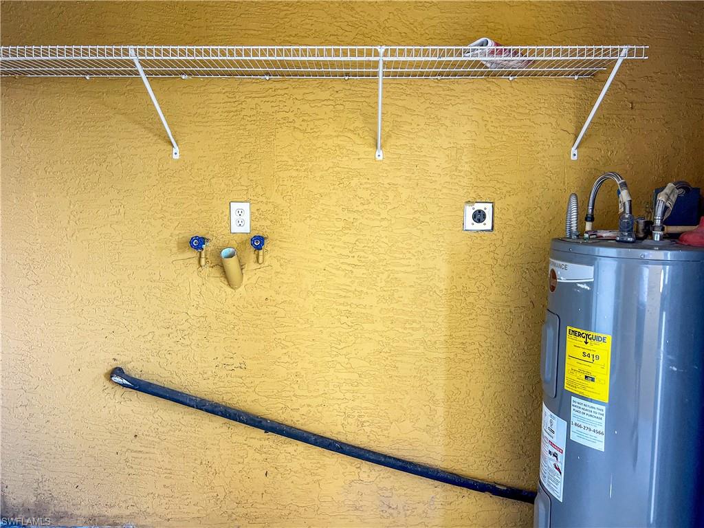 SUNNY PALMS CONDO - Residential Lease