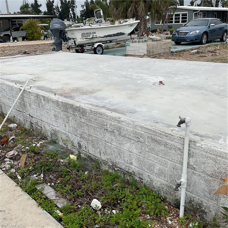 PINE ISLAND COVE - Land