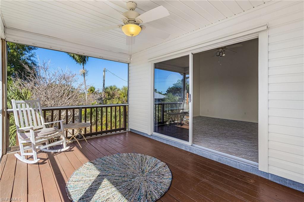 PALM TREE HARBORS - Residential