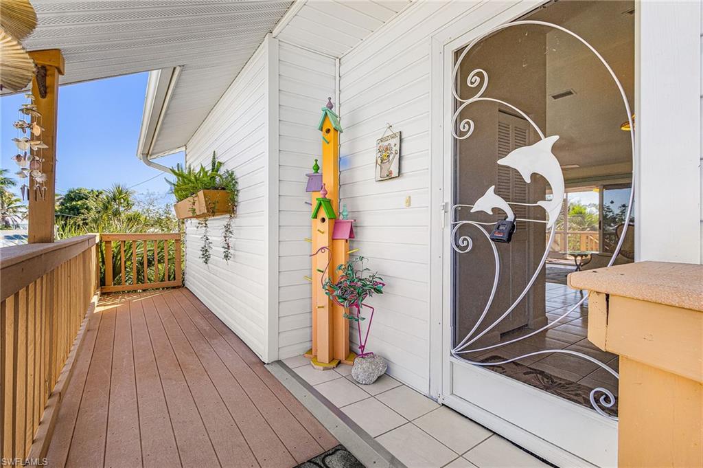 PALM TREE HARBORS - Residential